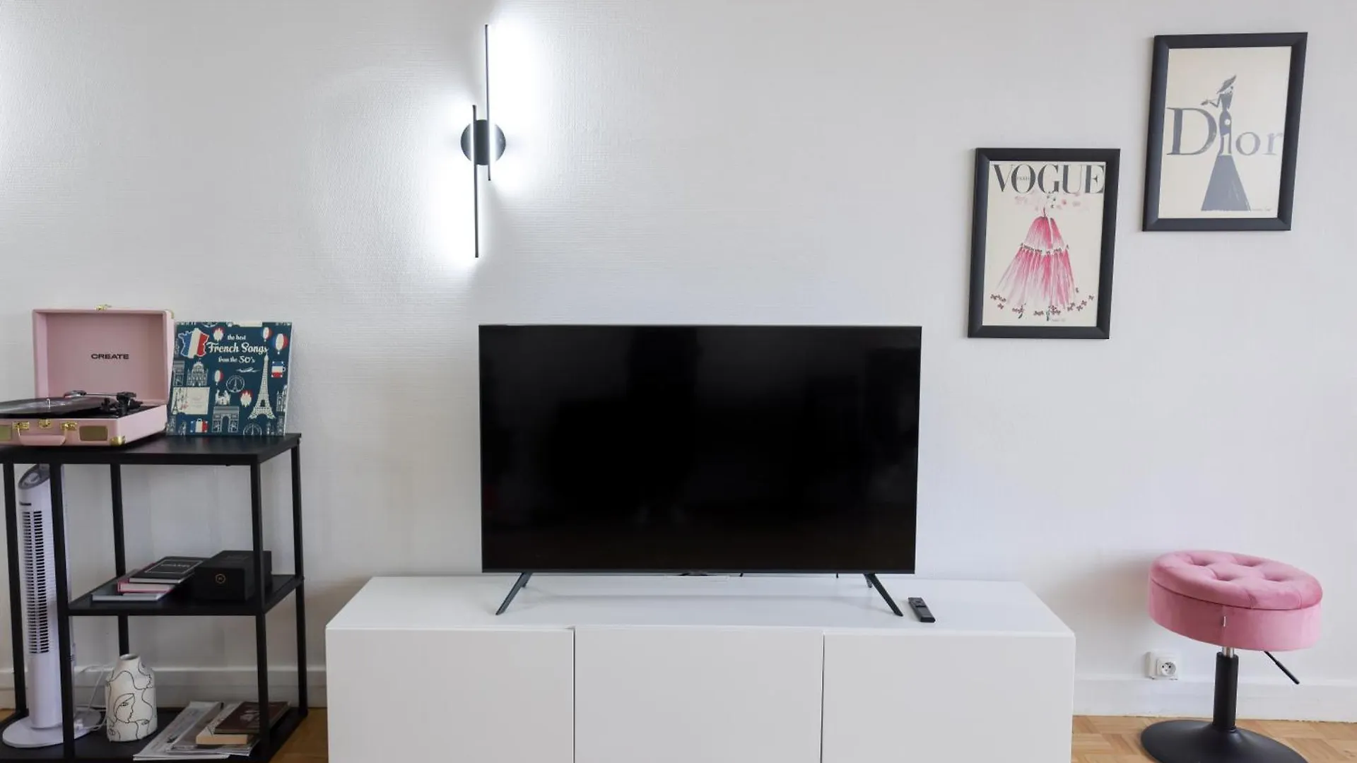 Best Eiffel Tower View Apartment Paris